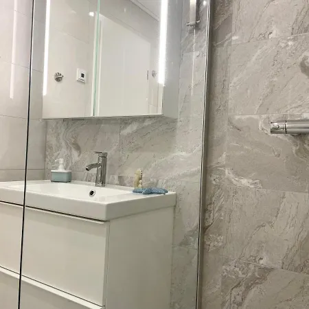 Meeresbrandung 37 * Куксхафен